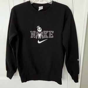 Nike Jack Skeleton Black Sweatshirt Athletic Athleisure Loungewear size Small
